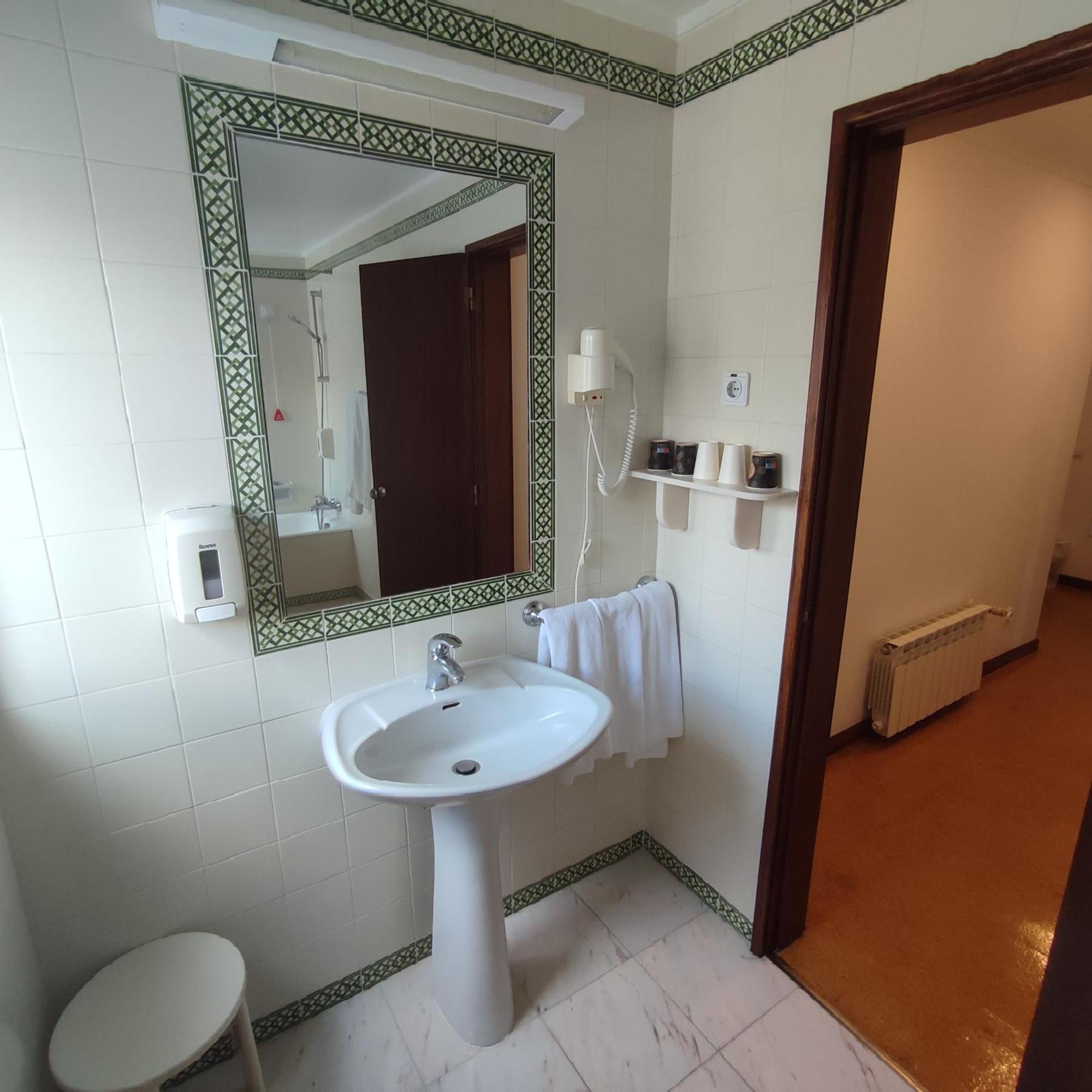 Hotel Irmas Dominicanas - Fatima By Flagworld Hotels ภายนอก รูปภาพ