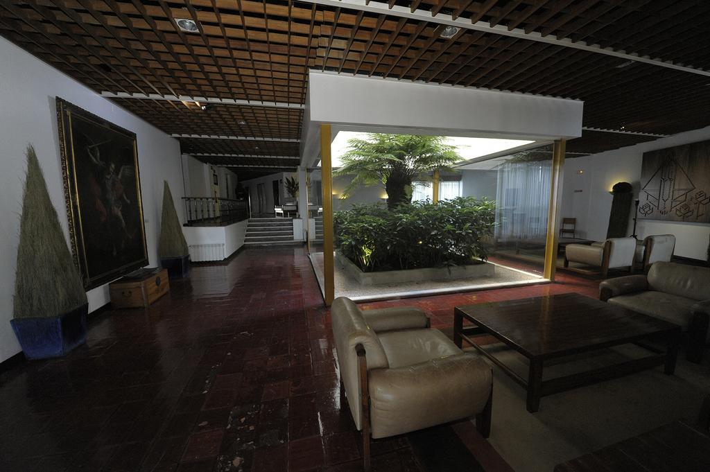 Hotel Irmas Dominicanas - Fatima By Flagworld Hotels ภายนอก รูปภาพ
